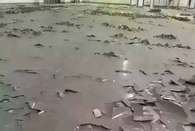 劣質(zhì)地坪漆